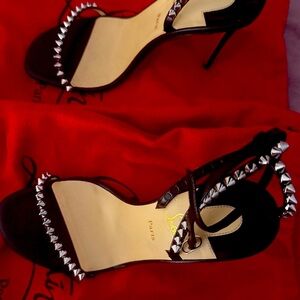 Red Bottoms Like New !!